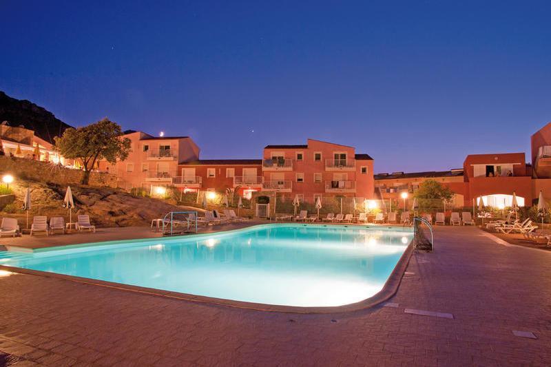 Ferienhotel Maristella アルガジョラ エクステリア 写真